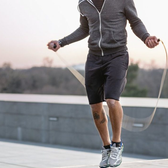 Que exercícios ajudam a gastar mais calorias?